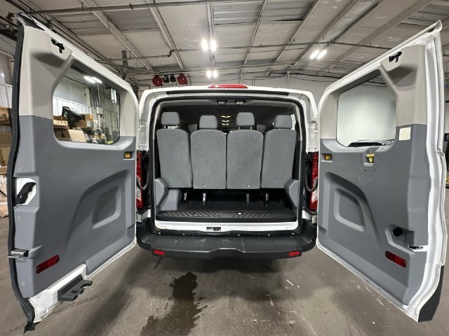 Used 2016 White Ford XLT image 25