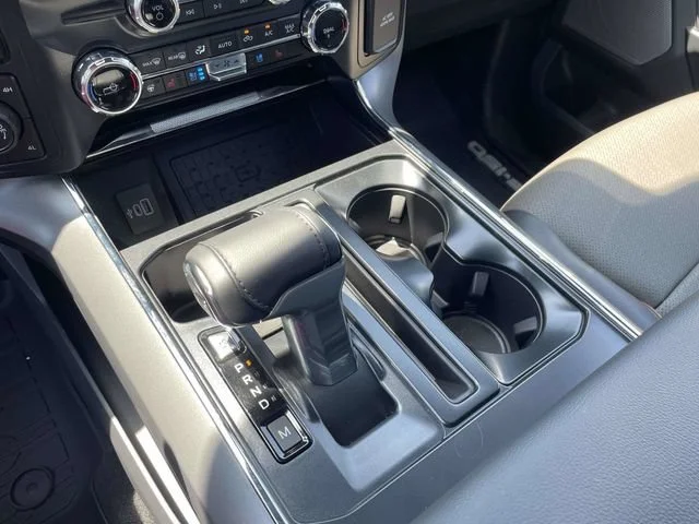 New 2026 Oxford White Ford Lariat image 21