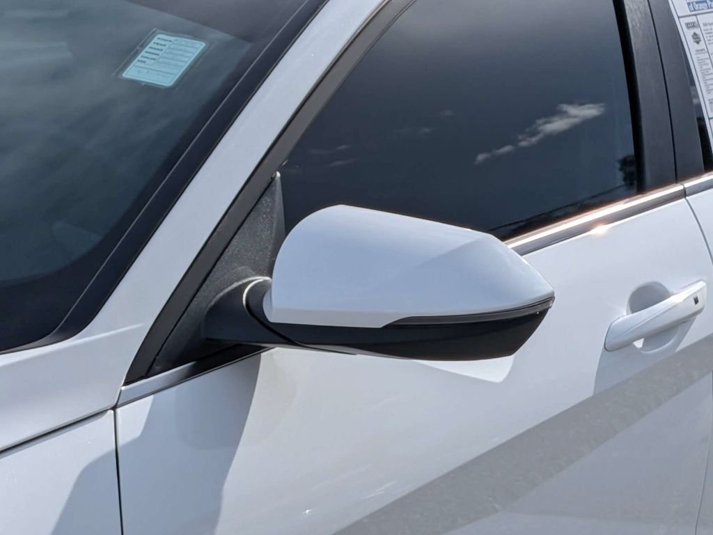 Used 2026 White Hyundai Limited image 12
