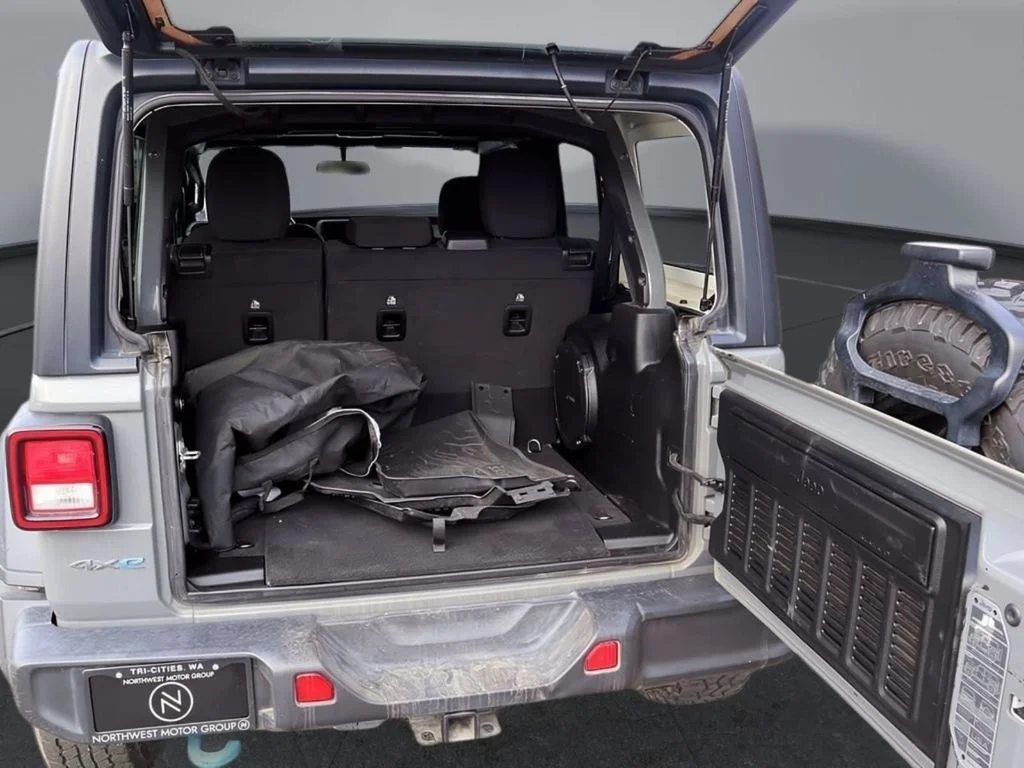 2023 Jeep Wrangler 4xe Willys 4XE - Photo 11