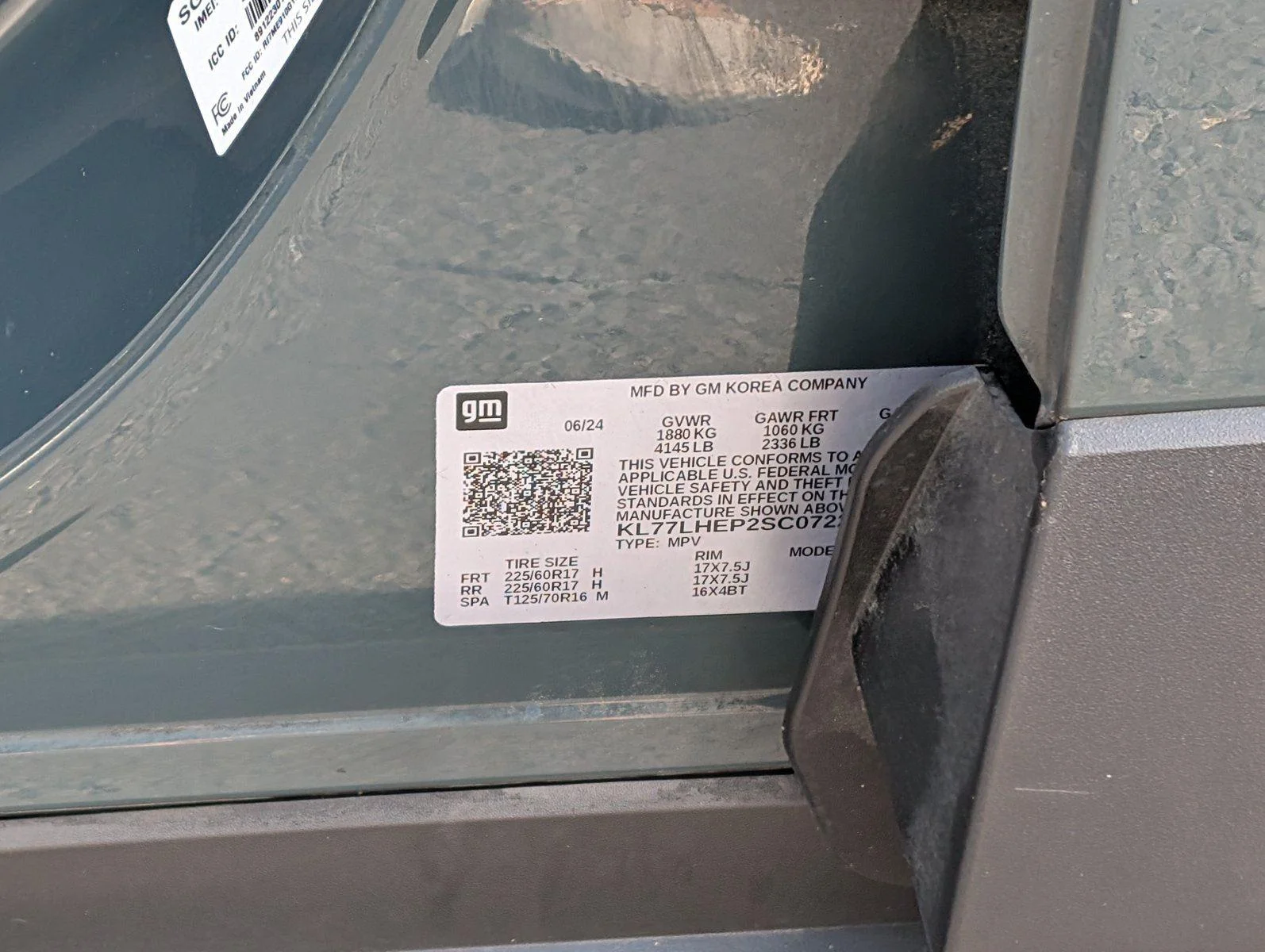 Used 2025 Cypress Gray Chevrolet LT image 11