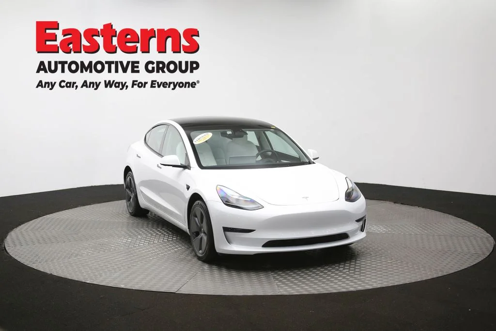 Used 2023 White Tesla Base image 45