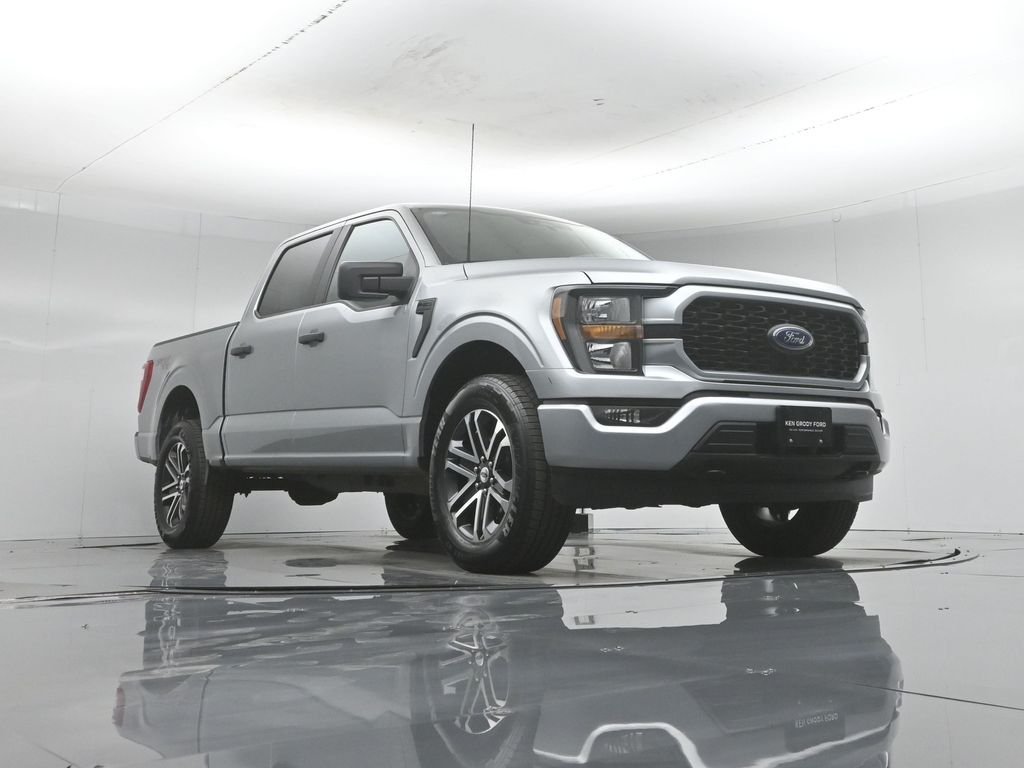 Used 2023 Silver Ford XL image 46