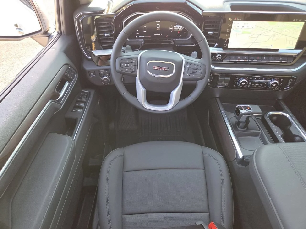 New 2026 Glacier White Tricoat GMC SLT image 29