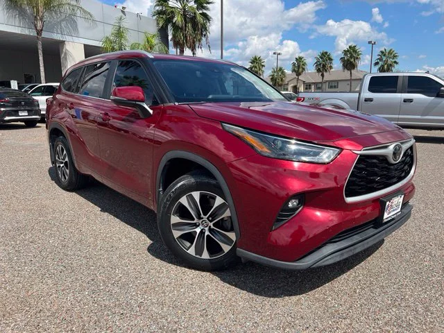 Used 2023 Red Toyota XLE image 1