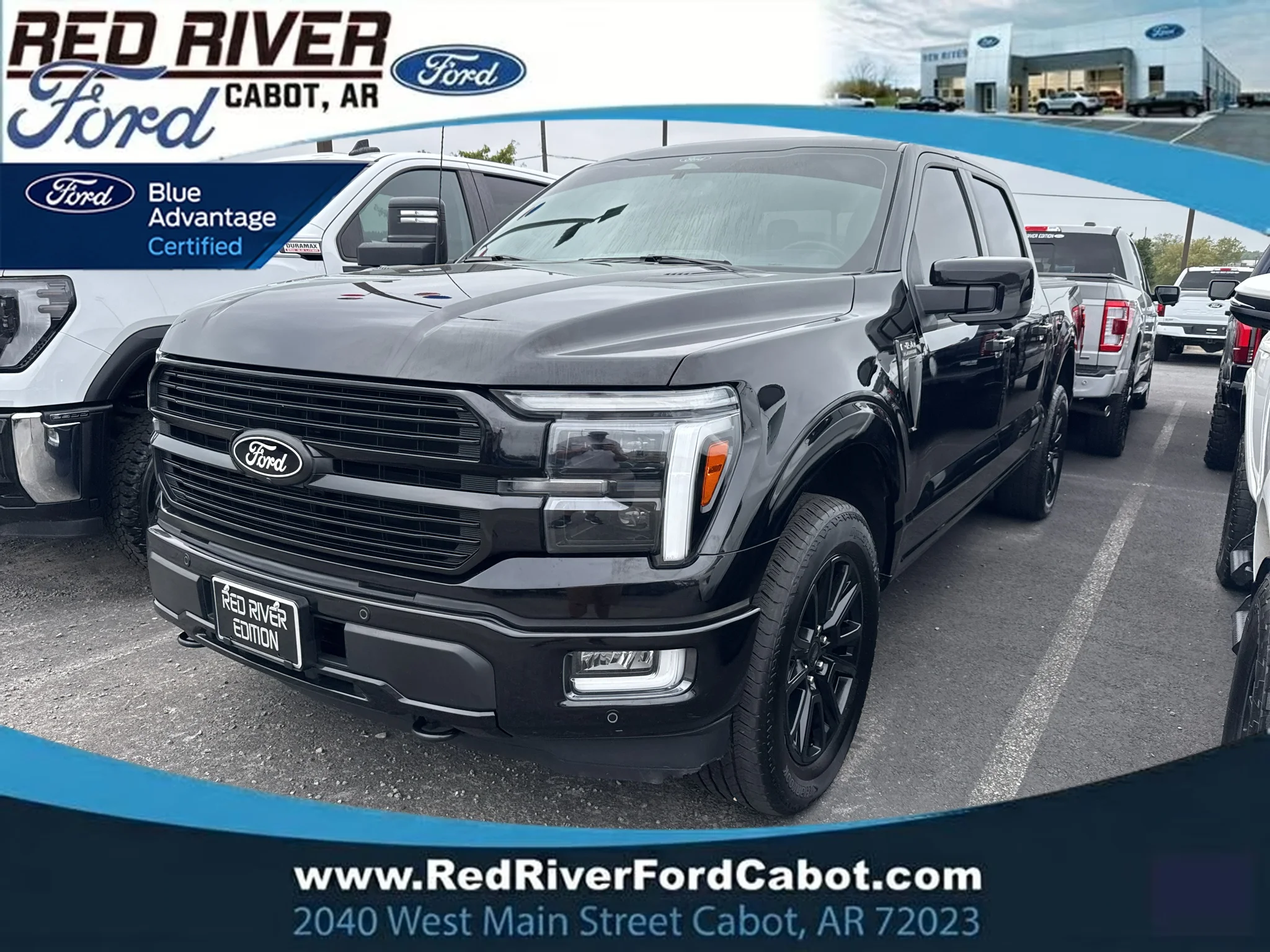 Used 2025 Agate Black Metallic Ford Platinum image 1