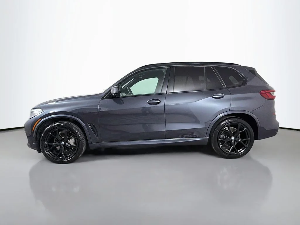 Used 2019 Gray BMW xDrive40i image 8