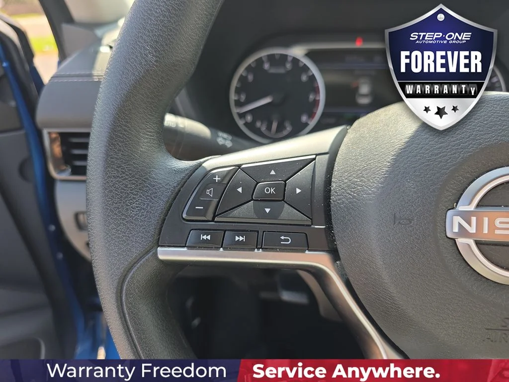 Used 2024 Blue Nissan SV image 21