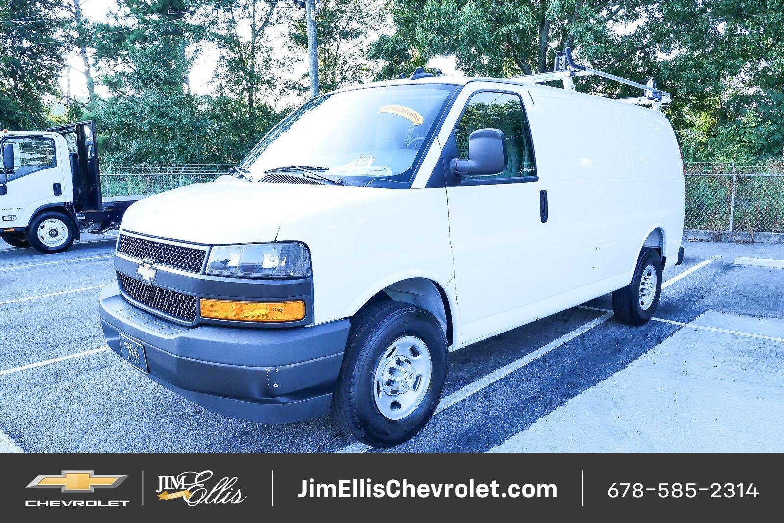 2025 Chevrolet Express Cargo Work Van - Photo 20