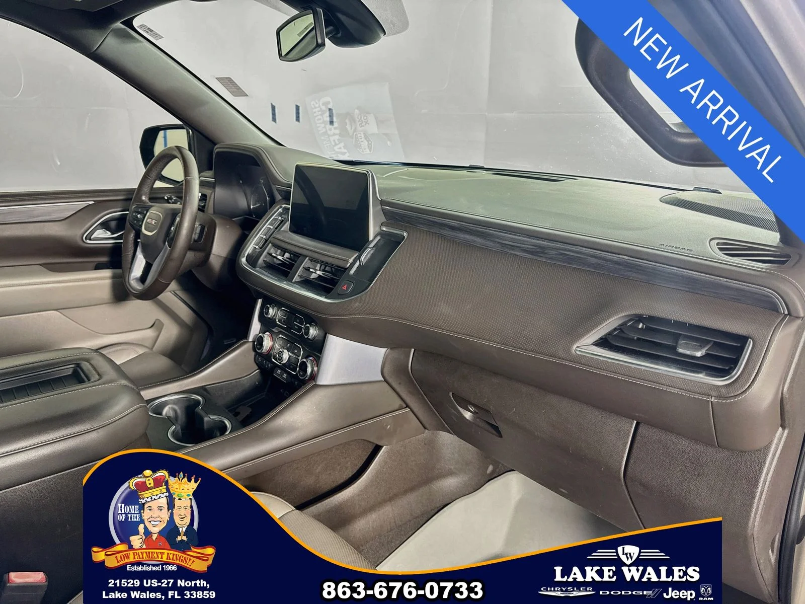 Used 2021 Beige GMC SLT image 32