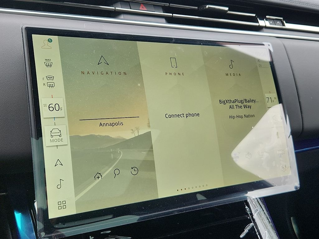 New 2027 Carpathian Grey Land Rover SE image 8