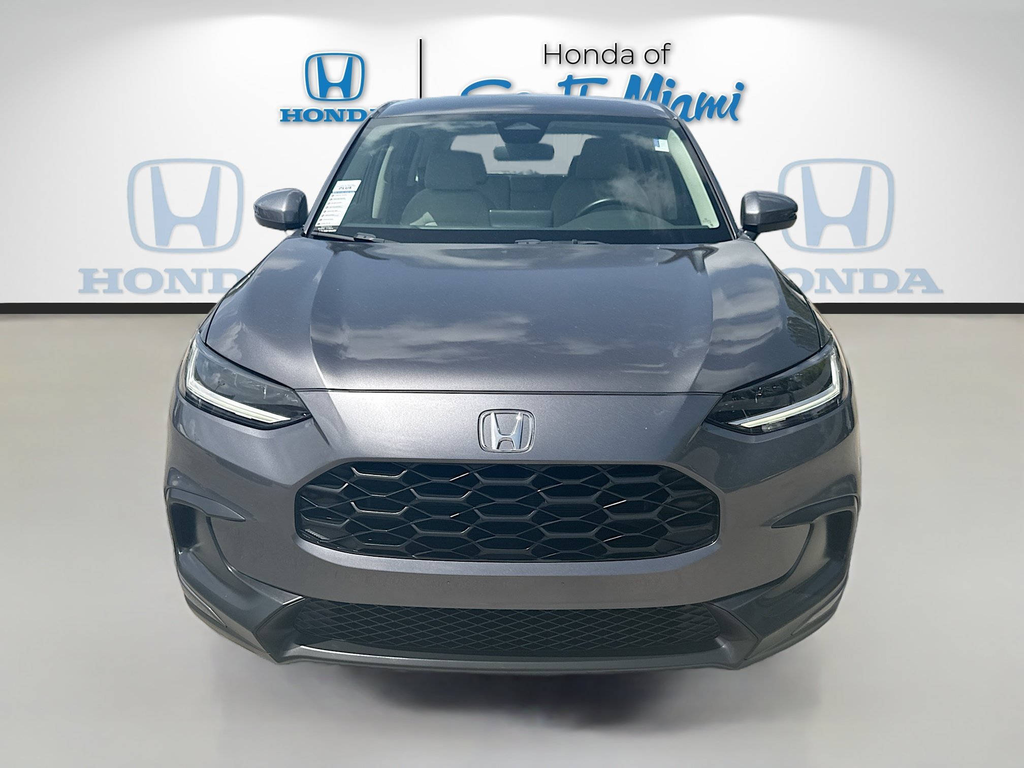 Certified Used 2024 Urban Gray Pearl Honda LX image 2