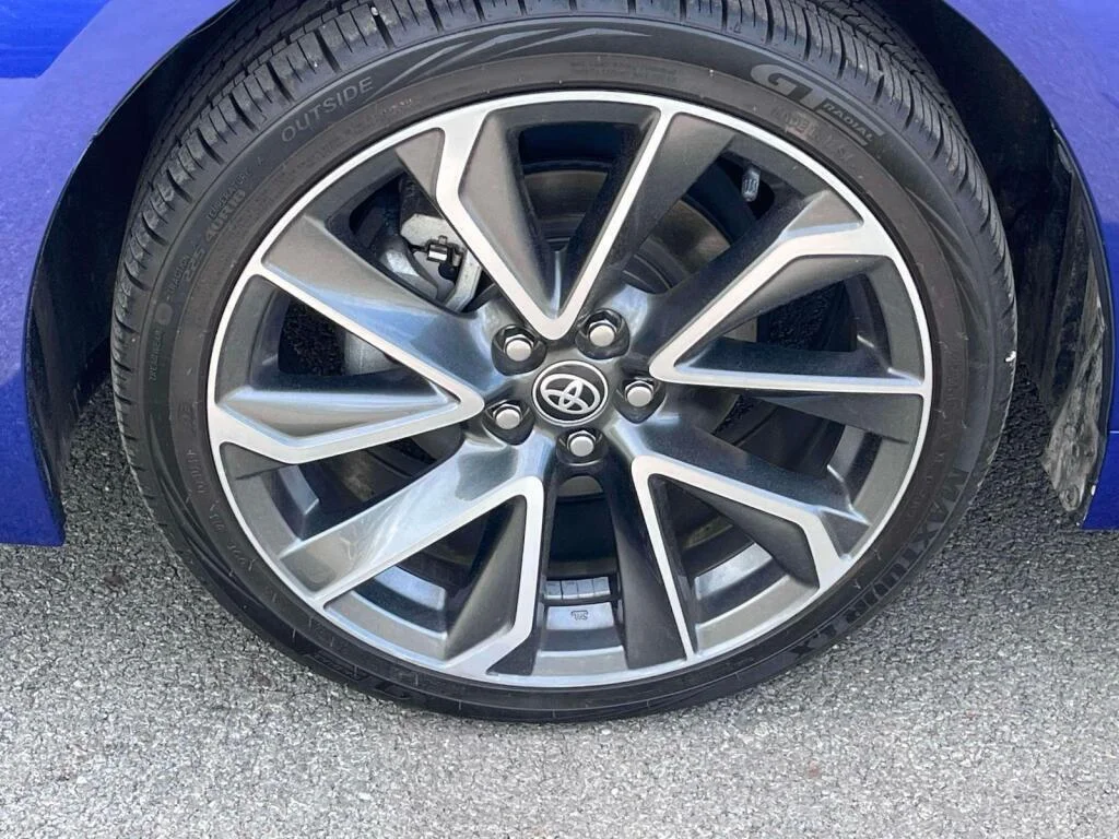 Certified Used 2022 Blue Crush Metallic Toyota SE image 14