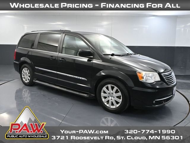 2013 Chrysler Town & Country Touring
