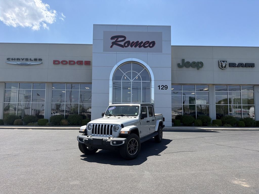 2022 Jeep Gladiator Overland's photo