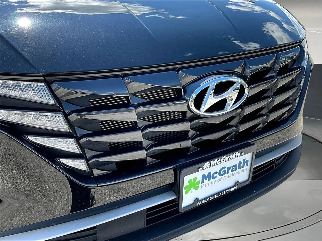 Used 2023 Black Hyundai SEL image 35