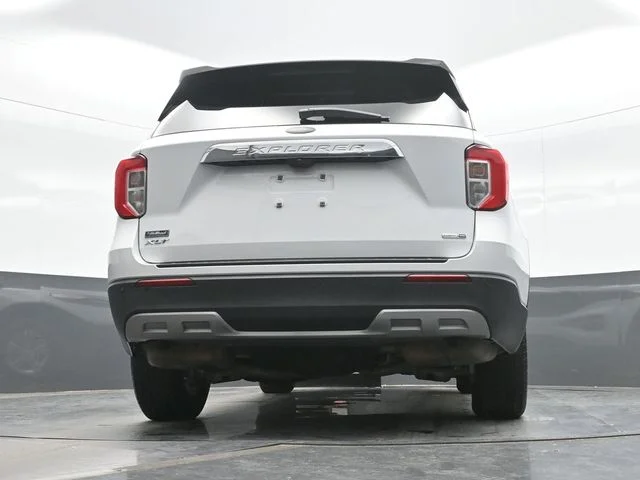 Used 2020 White Ford XLT image 18