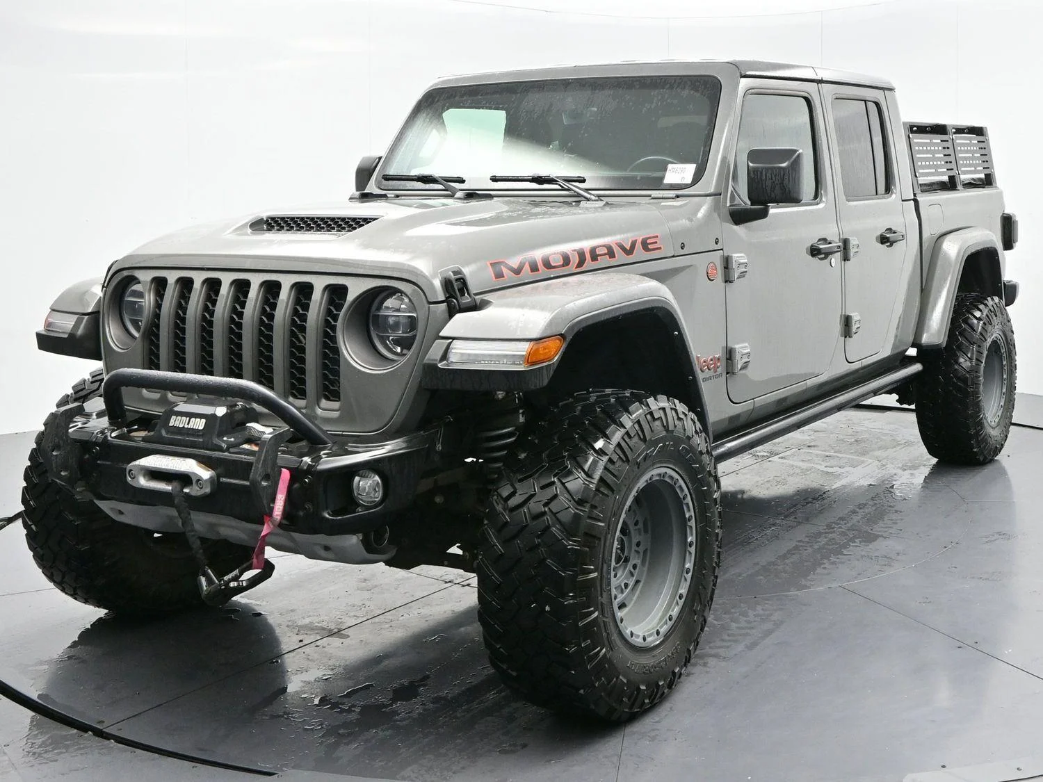 Used 2021 Sting-Gray Clearcoat Jeep Mojave image 3