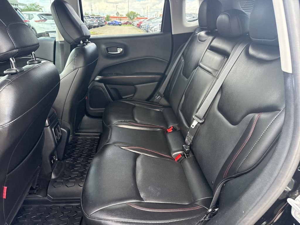 Used 2018 Black Jeep Trailhawk image 14