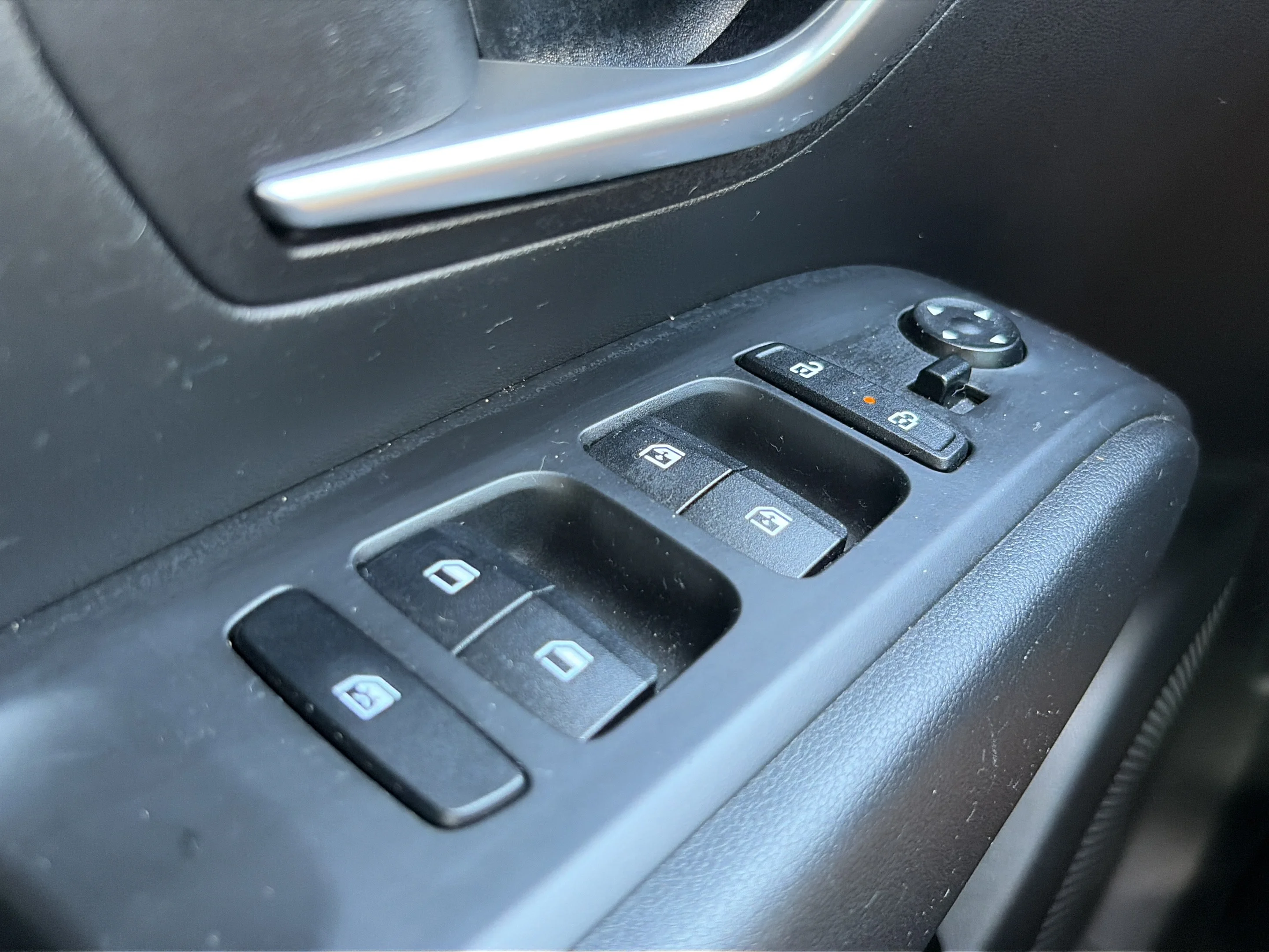 Used 2024 Blue Stone Hyundai SEL image 22