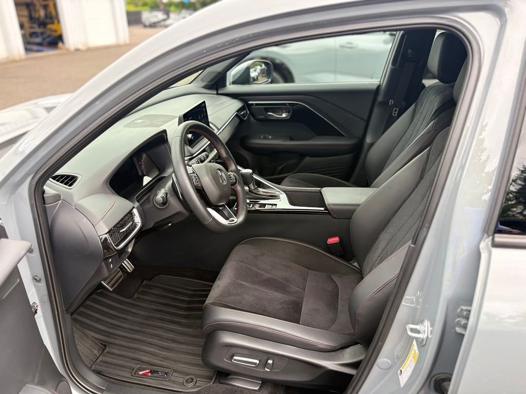 Certified Used 2025 Urban Gray Pearl Acura A-Spec Package image 9