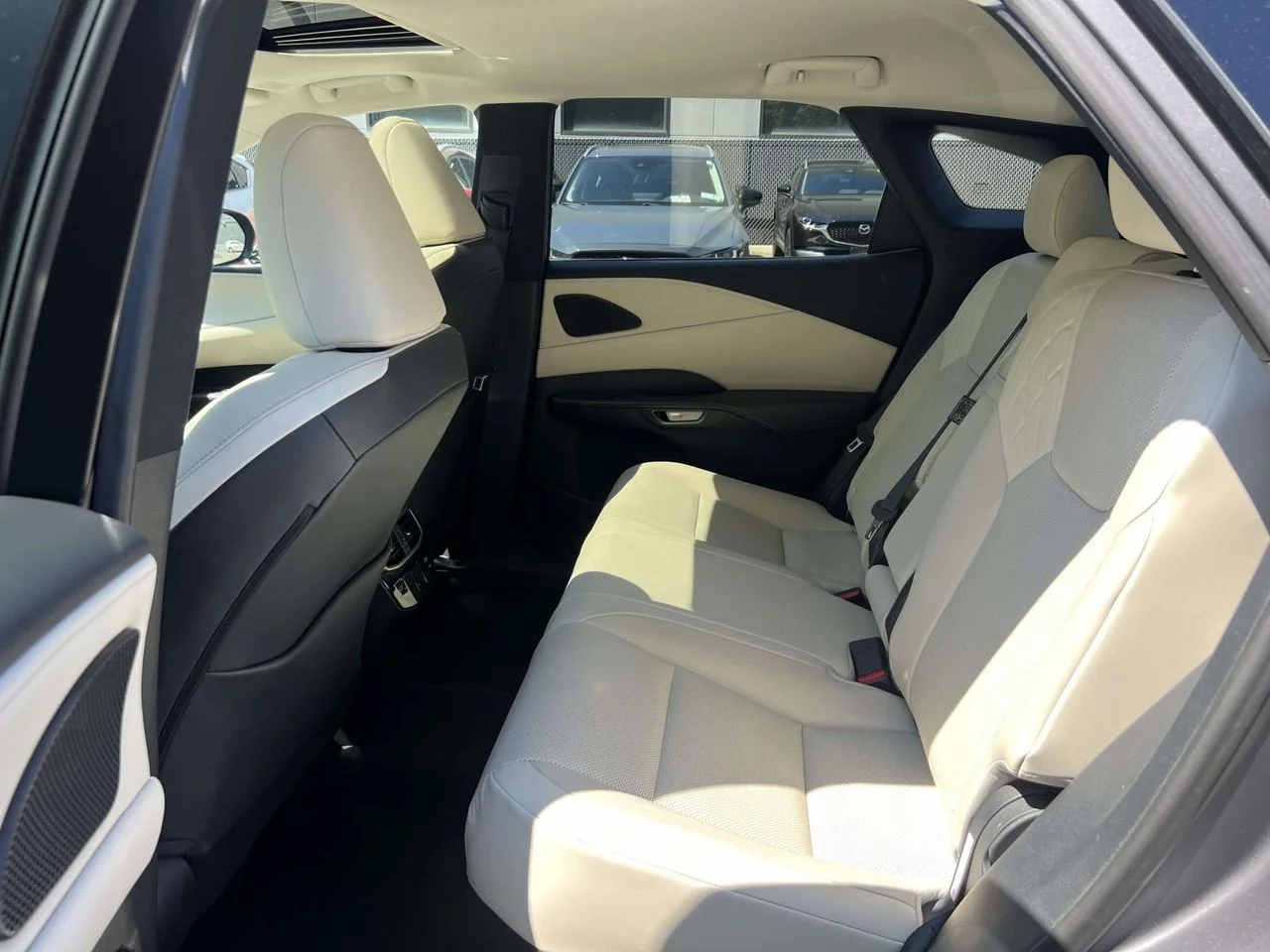 Used 2023 Nebula Gray Pearl Lexus Premium image 22