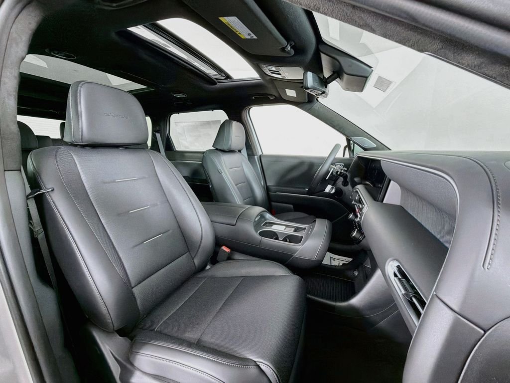 New 2027 Shimmering Silver Hyundai Calligraphy image 31