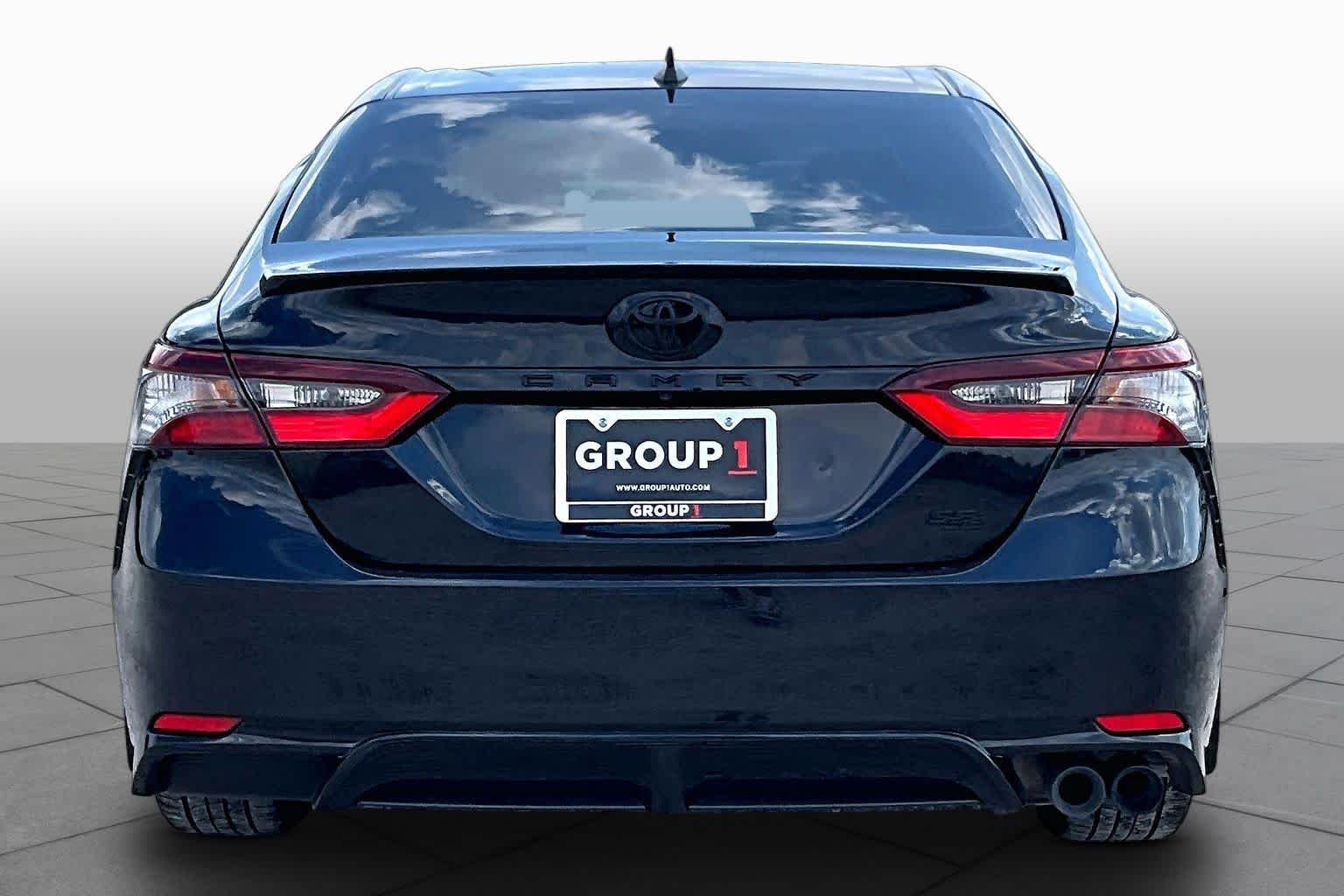 Used 2023 Midnight Black Metallic Toyota SE image 5