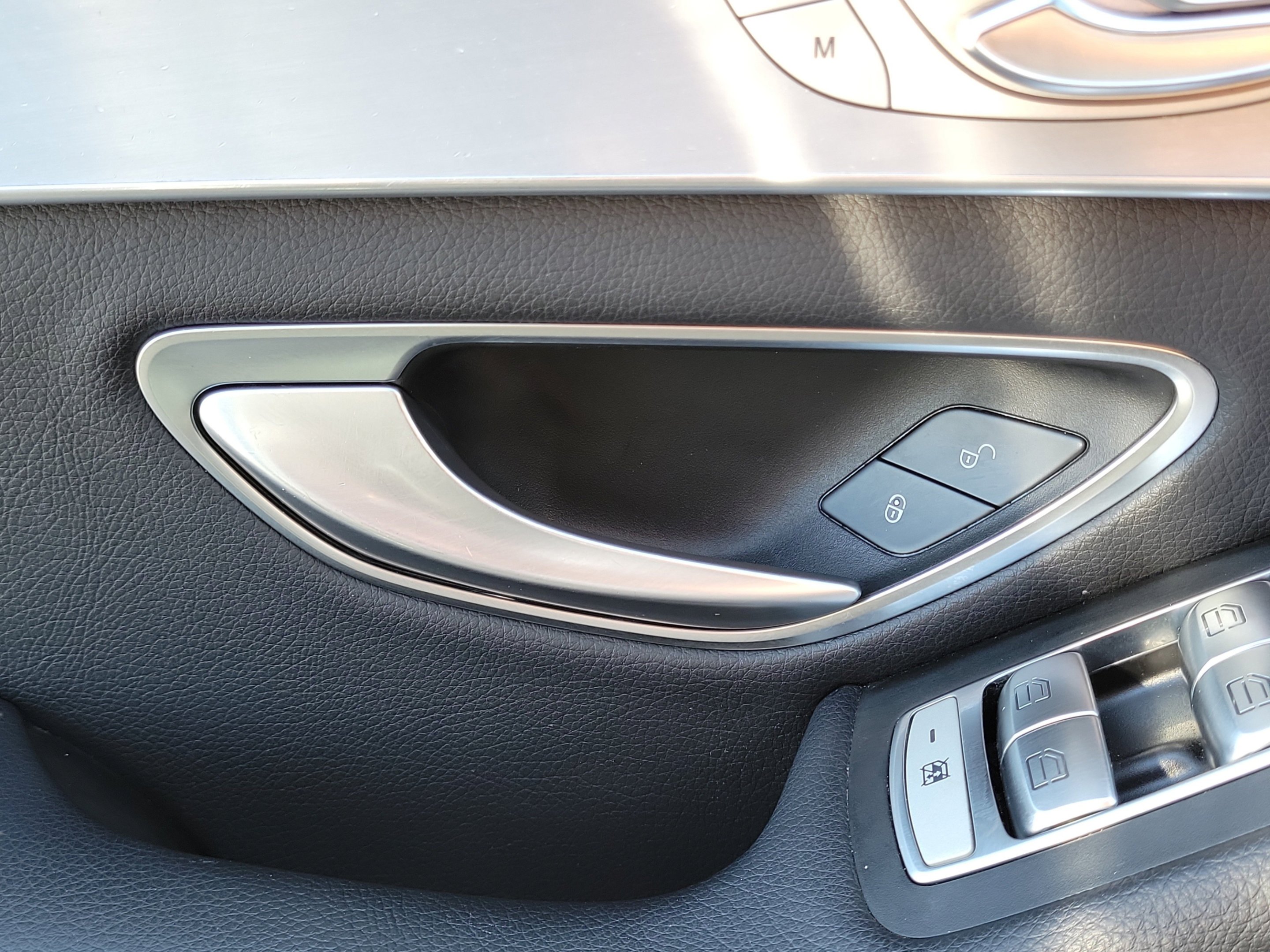 Used 2019 Brilliant Blue Mercedes-Benz C 300 image 25