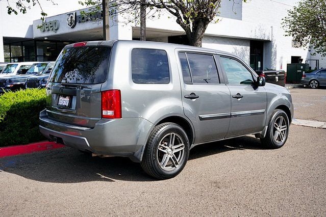 Used 2009 Gray Honda LX image 7