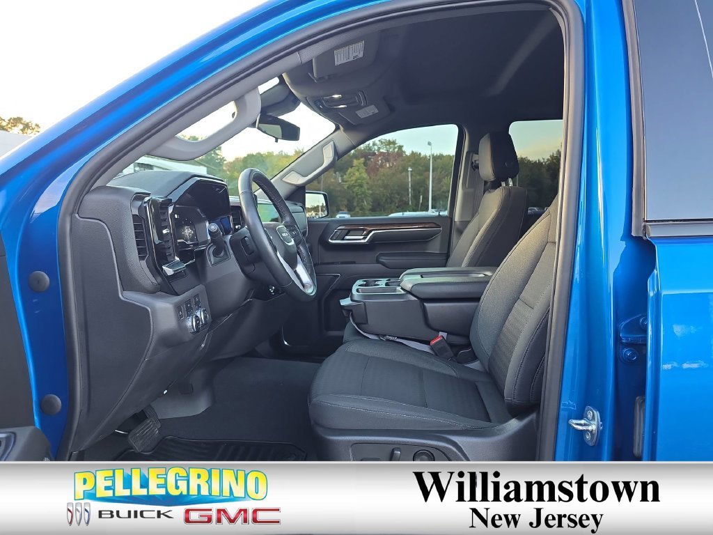 Certified Used 2023 DYNAMIC BLUE METALLIC GMC Elevation image 19