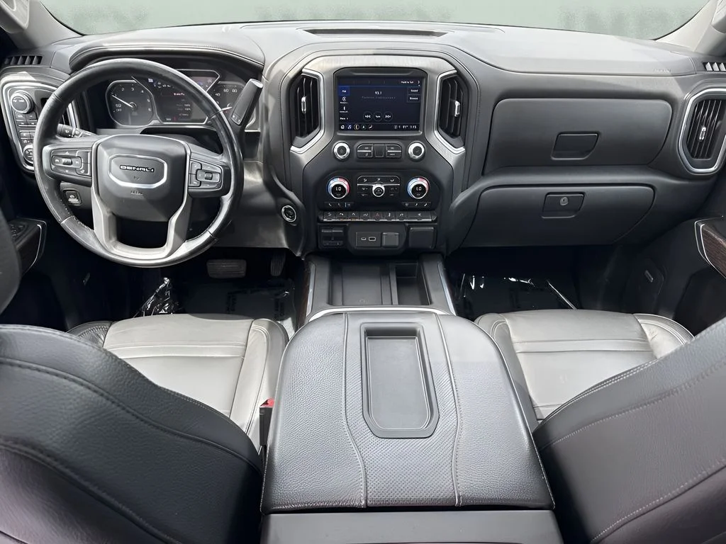 Used 2022 Black GMC Denali image 15