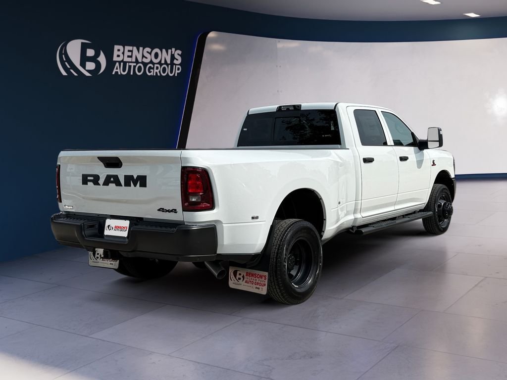 New 2026 Bright White Clear-Coat Exterior Paint RAM Tradesman image 5