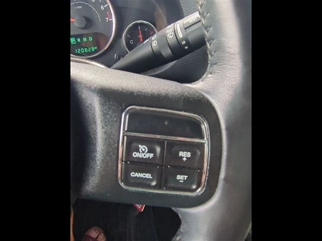 Used 2016 White Jeep Unlimited Sport image 18