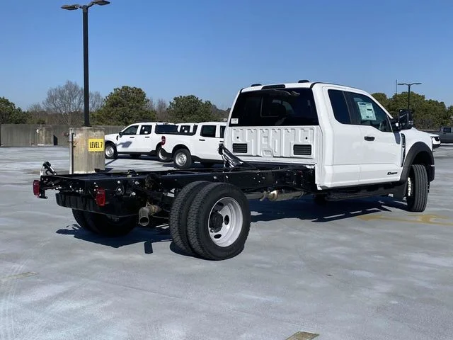 New 2026 Oxford White Ford XL image 3