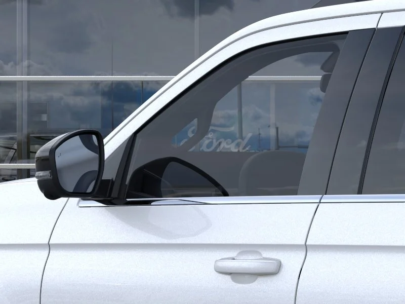 New 2026 Star White Metallic Tri-Coat Ford MAX Platinum® image 43