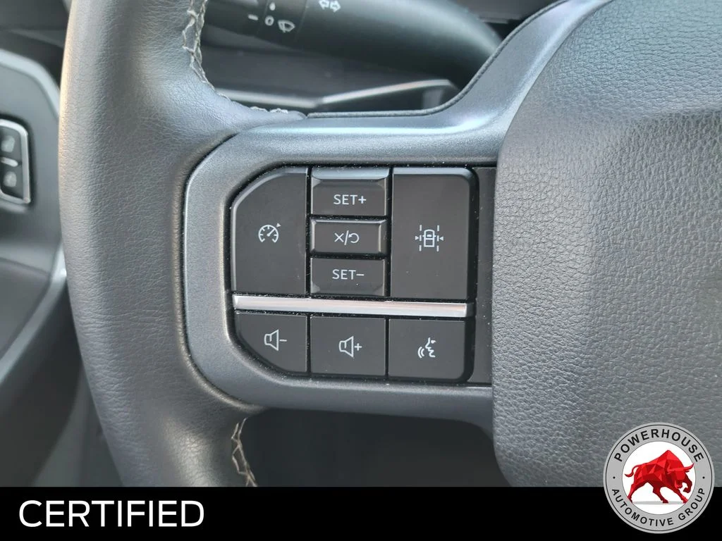 Used 2023 Black Ford XLT image 28