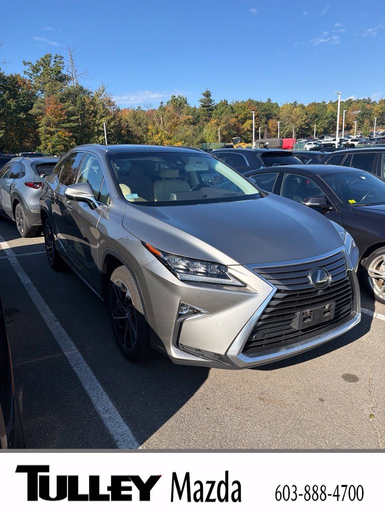 Used 2019 Silver Lexus 350 image 1