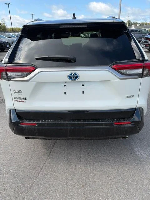 Used 2021 White Toyota XSE image 9