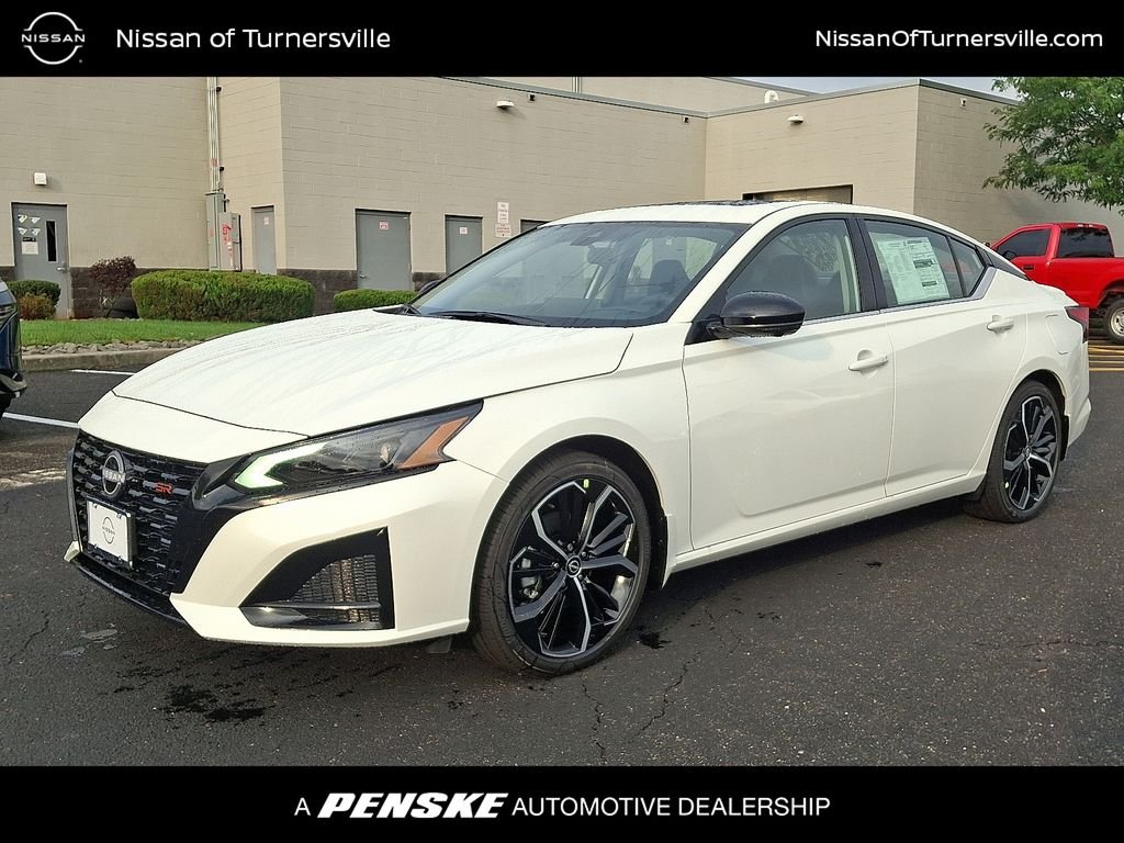 New 2026 Pearl White TriCoat Nissan 2.5 SR image 1