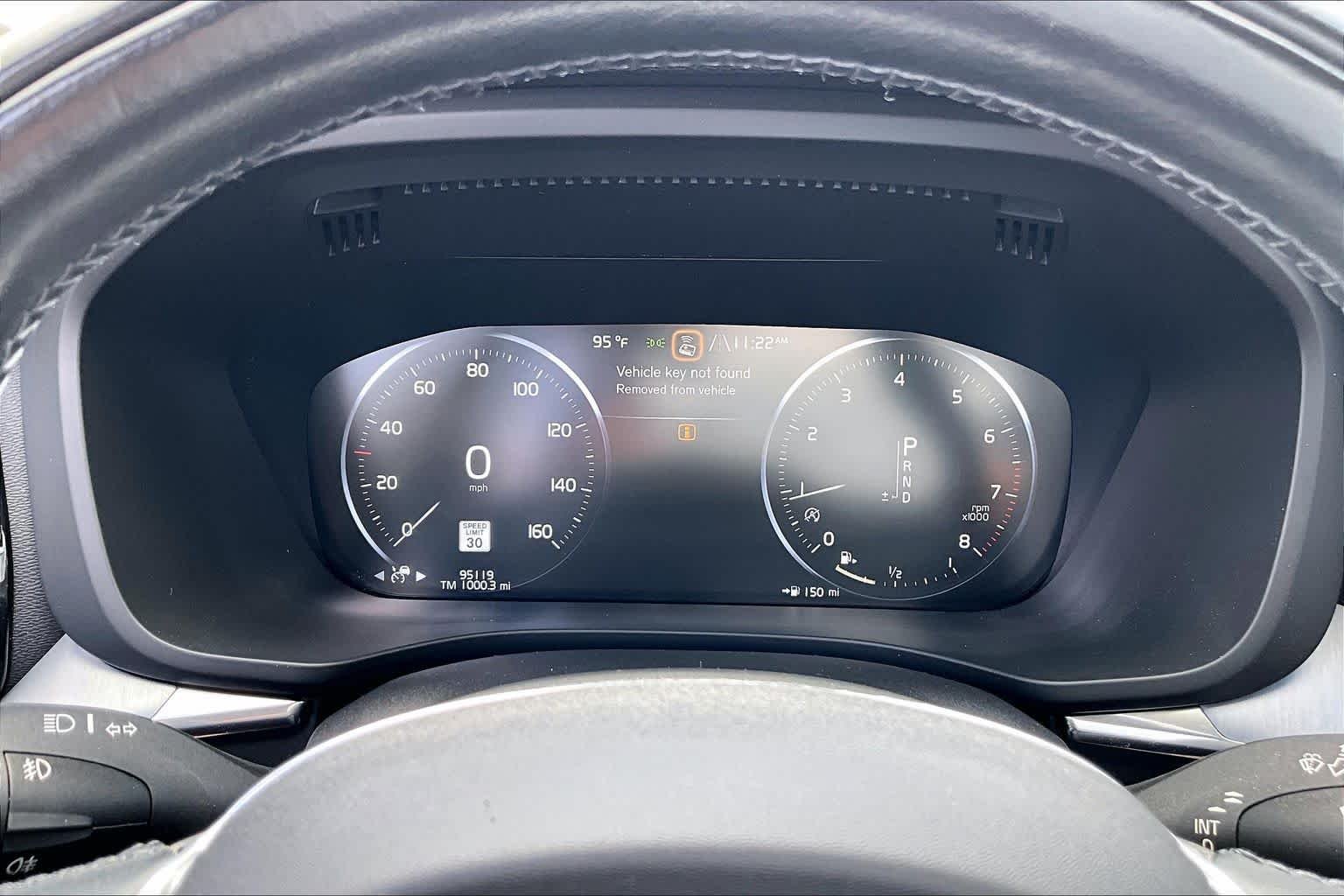 Used 2020 Pine Grey Metallic Volvo Momentum image 24