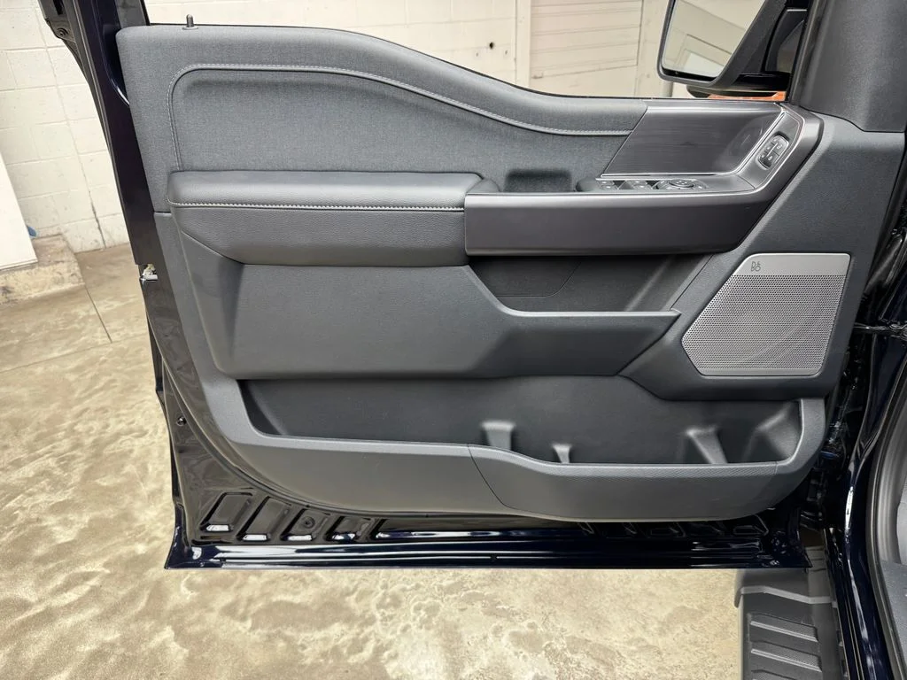 New 2026 Antimatter Blue Metallic Ford Lariat® image 9