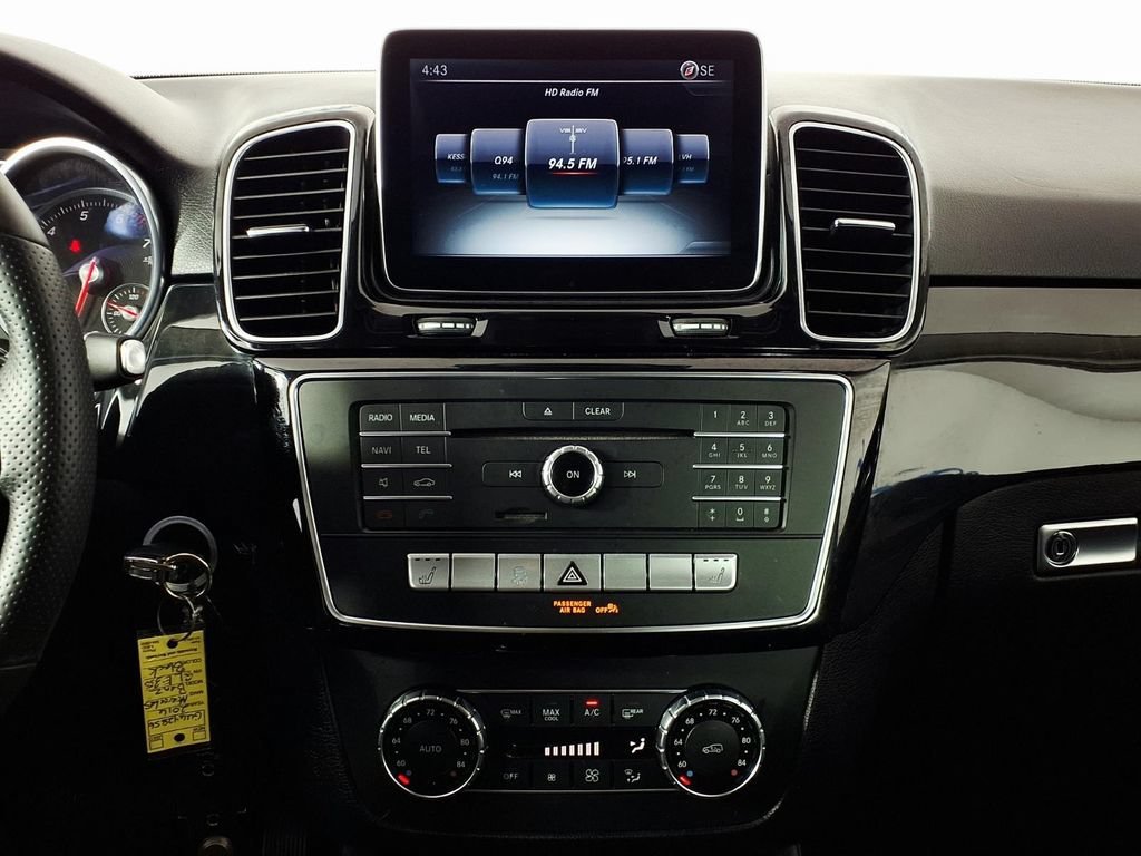 Used 2016 Black Mercedes-Benz GLE 350 image 23