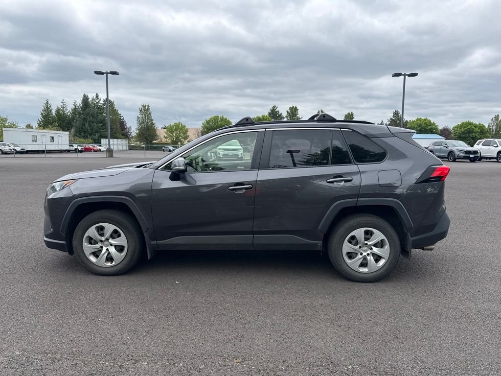 Used 2019 Magnetic Gray Metallic Toyota LE image 3