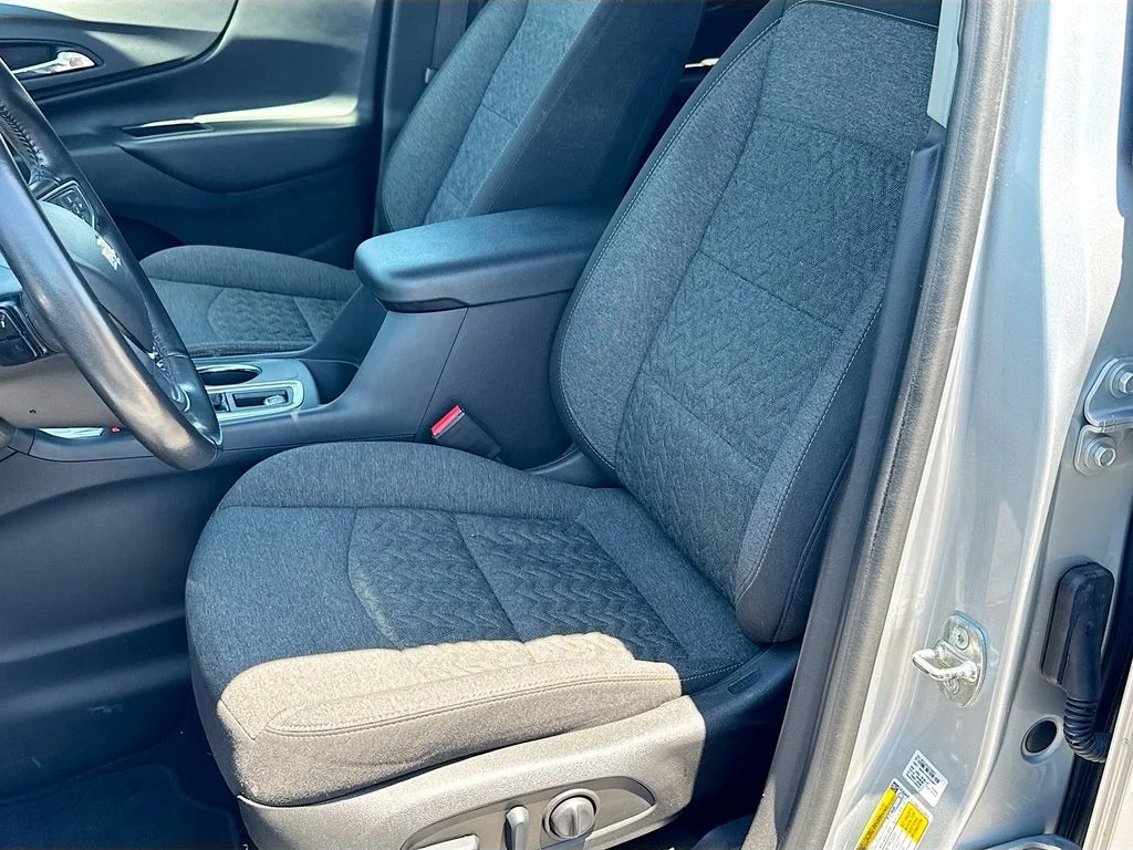 Used 2022 Silver Chevrolet LT image 20