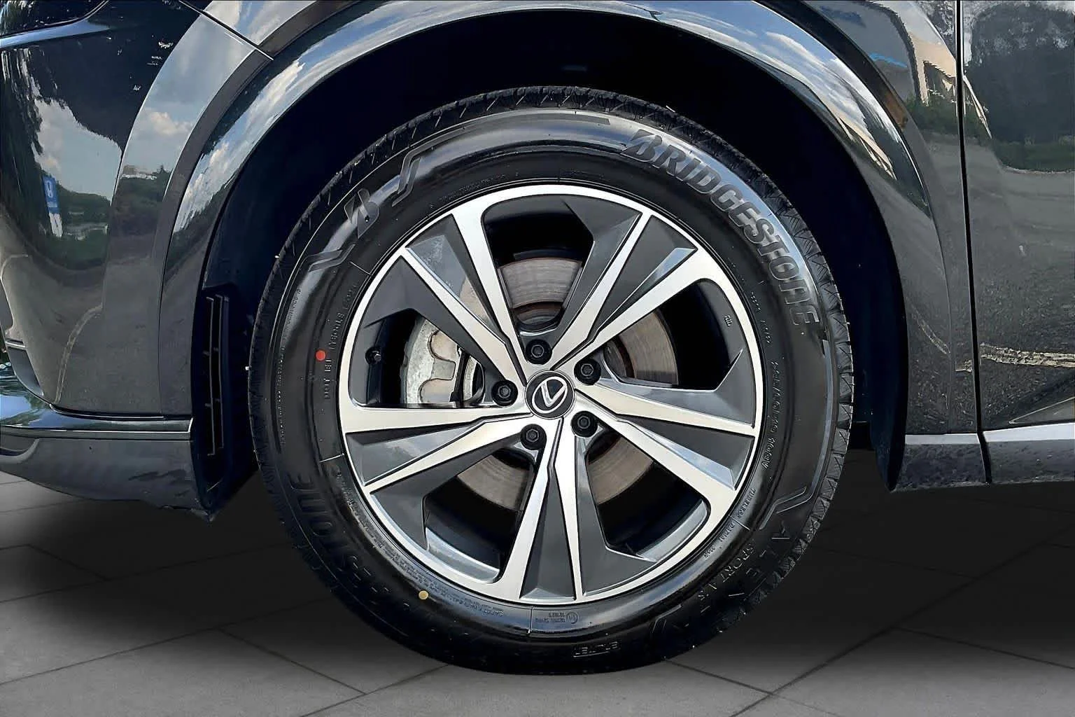 Used 2023 Caviar Lexus Premium image 21