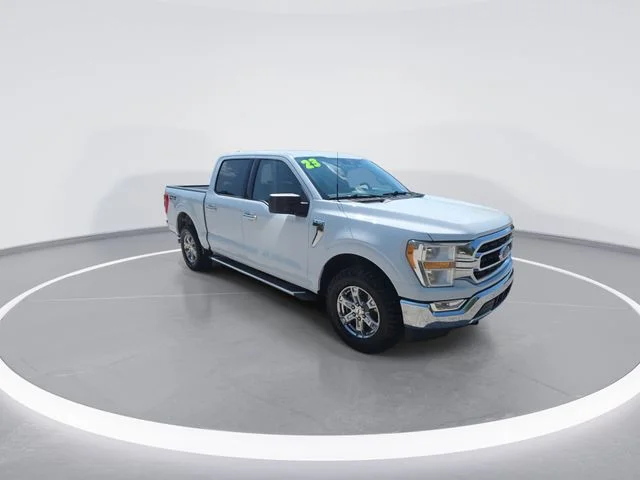 Used 2023 White Ford XLT image 2