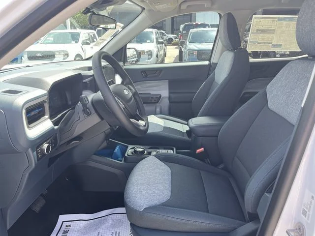 New 2026 Oxford White Ford XLT image 15