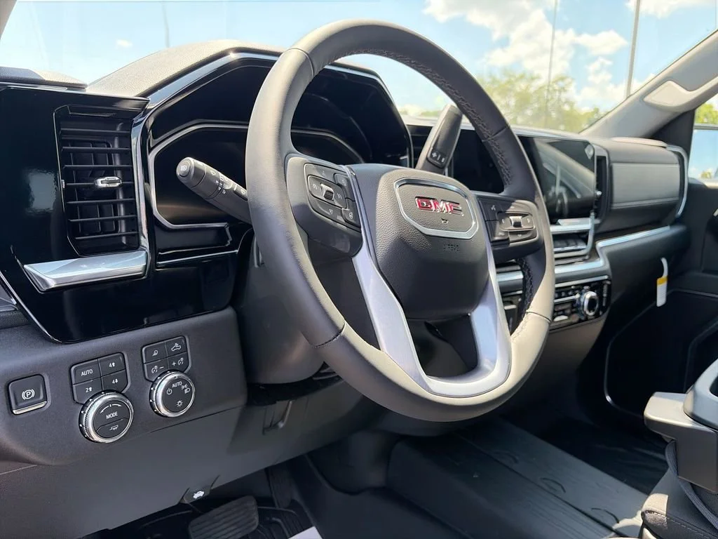 2026 GMC Sierra 1500 SLE - Photo 19