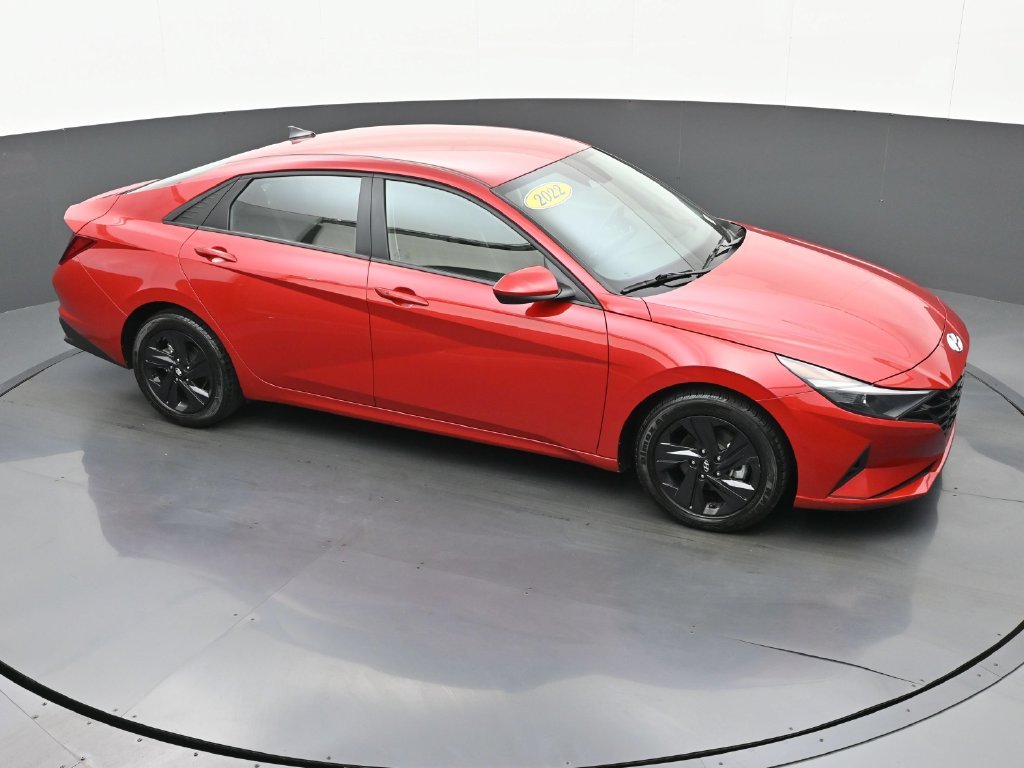 Certified Used 2022 Red Hyundai SEL image 23